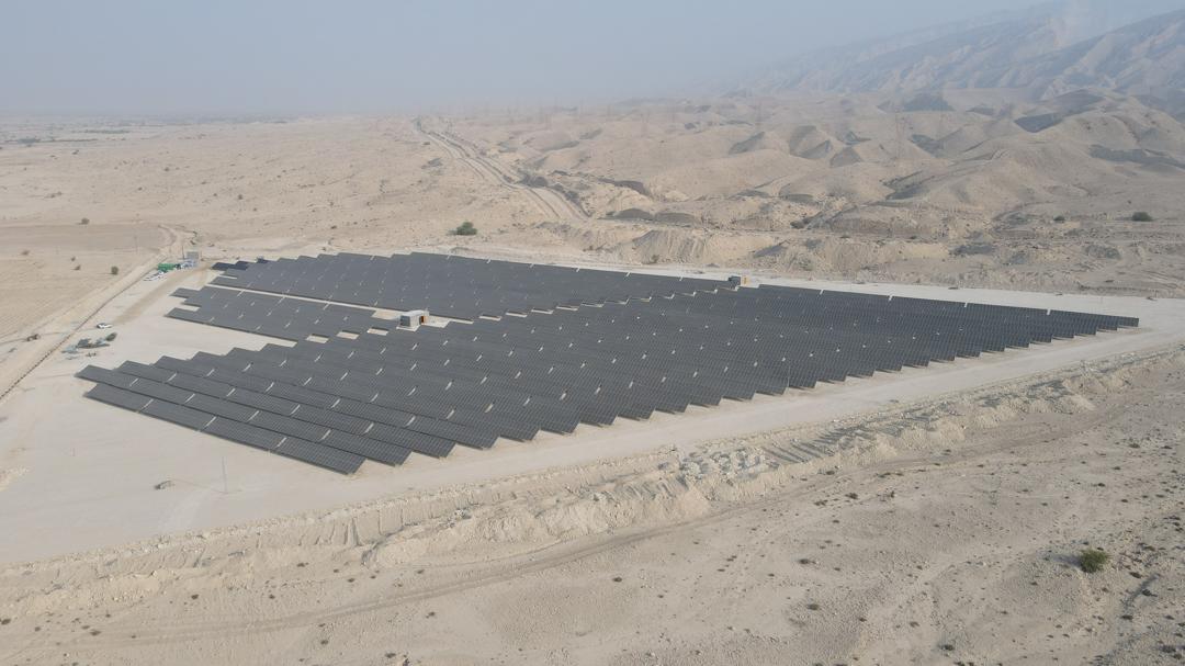 نیروگاه خورشیدی 7 مگاواتی مظفر - مهر انرژی - مهر سرمستان نیروگاه خورشیدی 7 مگاواتی مظفر - مهر انرژی - مهر سرمستان